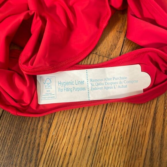 Andie The Amalfi One Piece Swimsuit Red Cherry size XL NWT - Picture 7 of 7